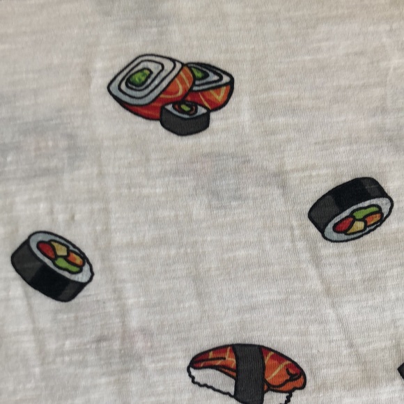 Forever 21 T-shirt with sushi 🍣 all over it  #sushi - Picture 4 of 9